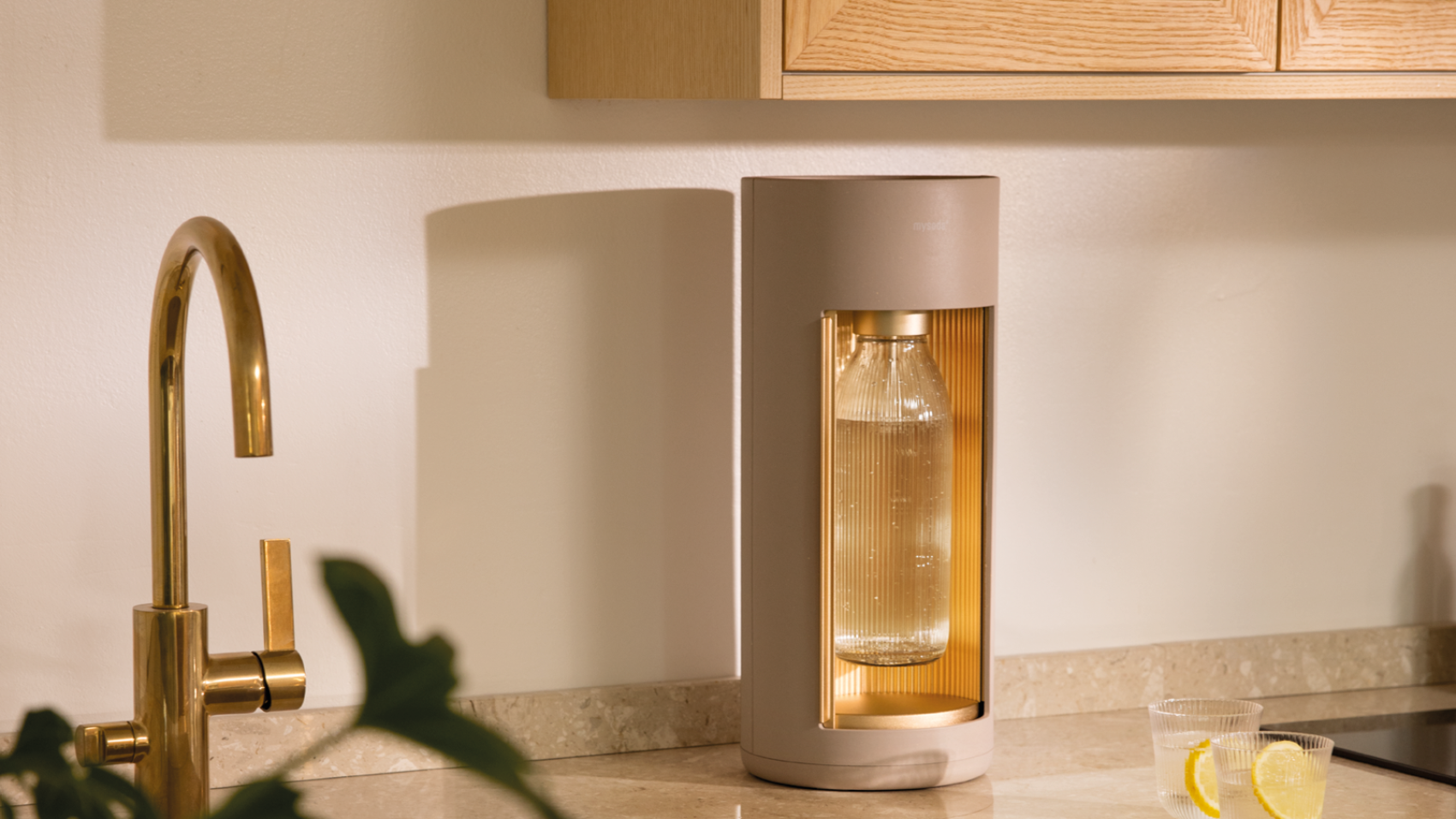 Collection+ad+Glassy+v2