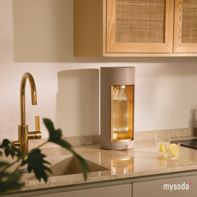 Collection+ad+Glassy+v2